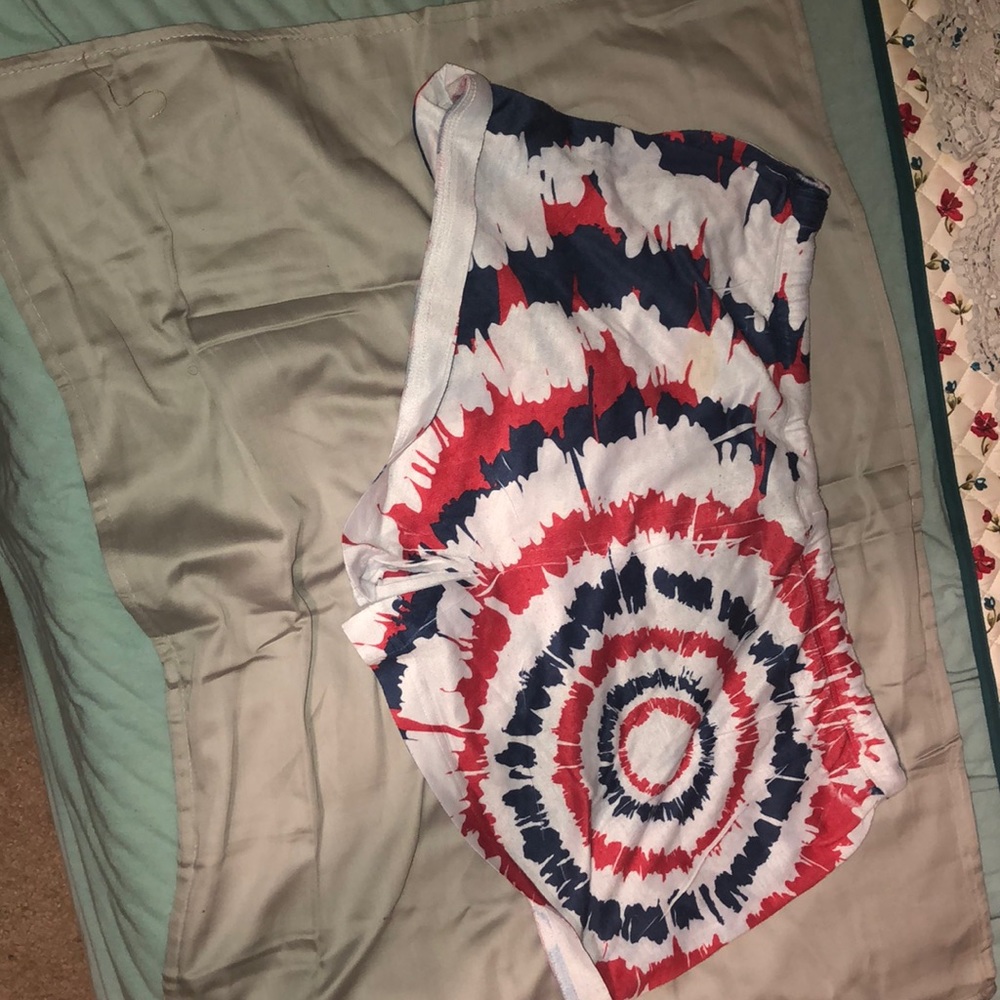 Shorts - Picture 2 of 2